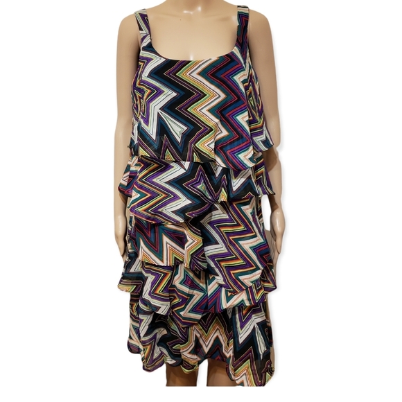 Signature Dresses & Skirts - NWOT|➕ Signature by Robbie Bee {ZIGZAG TIER DRESS}